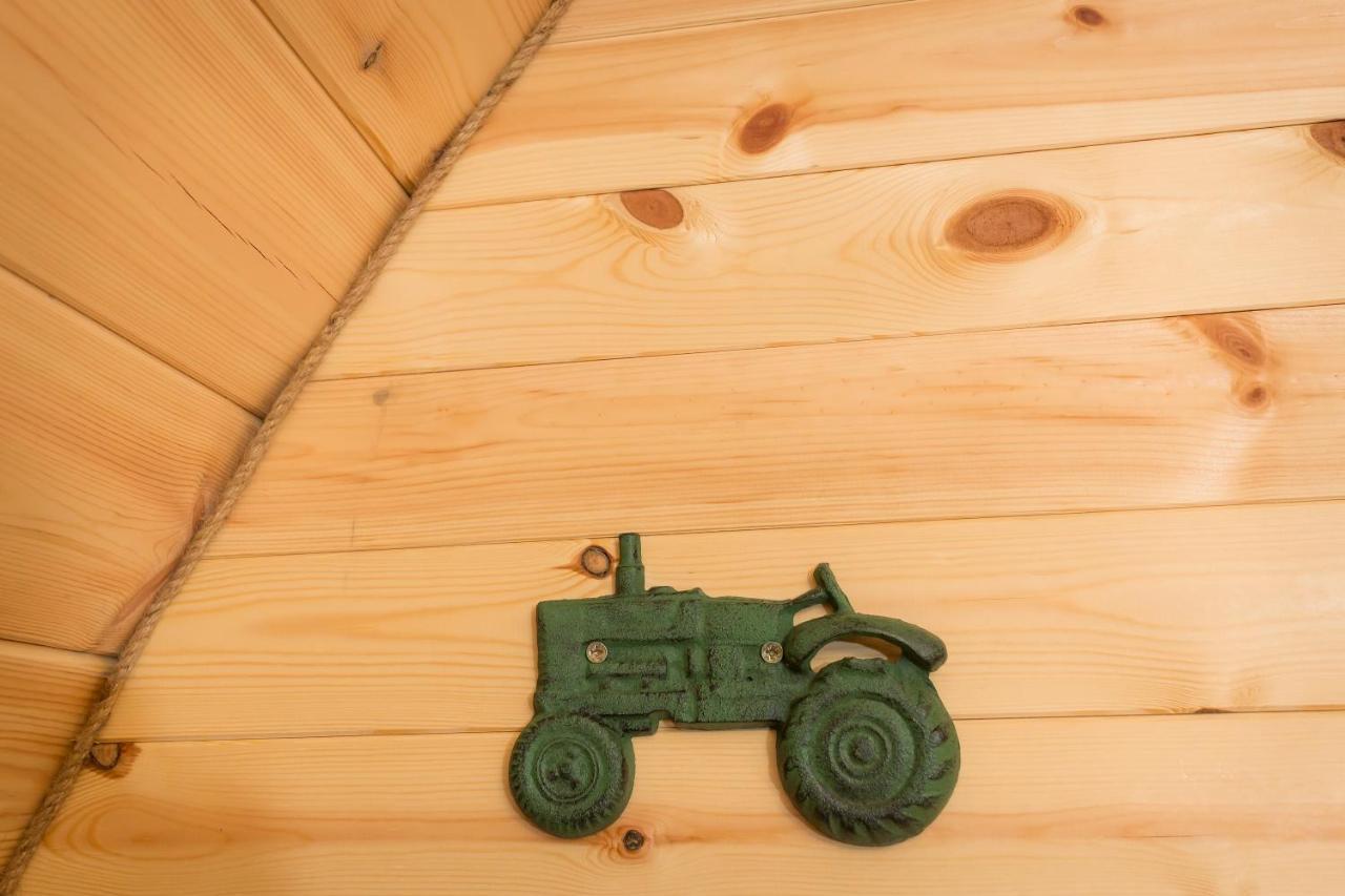 Luxury Two-Bed Glamping Pod In County Clare 2 Villa Kilbane Luaran gambar